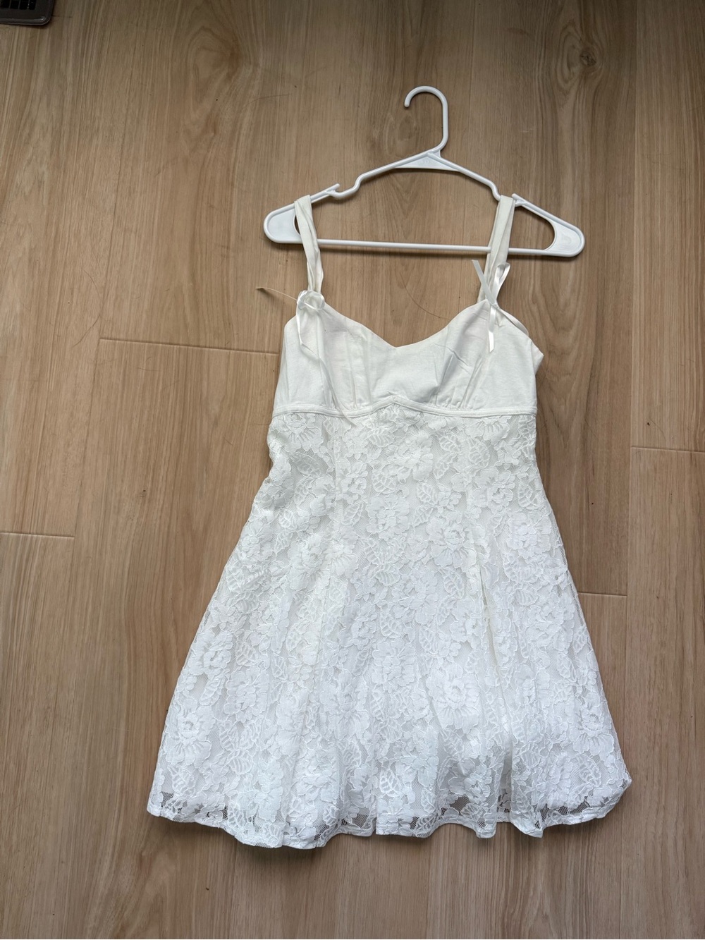 Princess Poly White Mini Dress Size 6 - Tags Still Attached